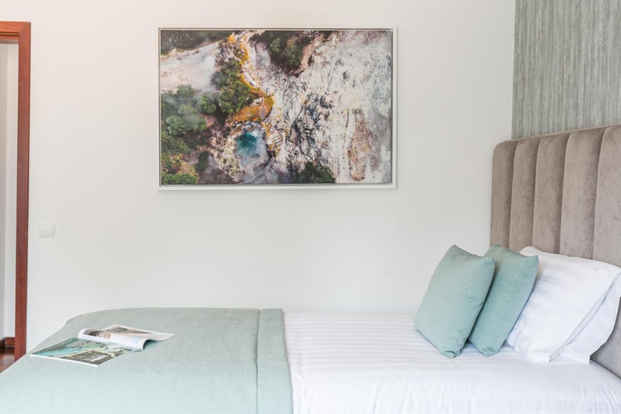 Quinta Da Serra - Luxurious Villa Sintra - Heated Pool & Jacuzzi Экстерьер фото